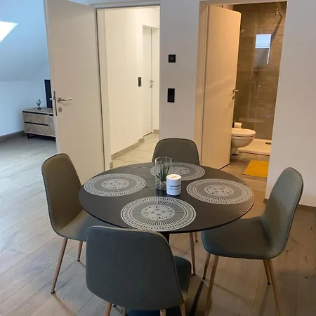 Idyllische In Zentrumsnaehe Mit Parkplatz 2 Апартаменты