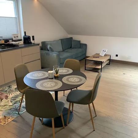 Apartamento Idyllische In Zentrumsnaehe Mit Parkplatz 2